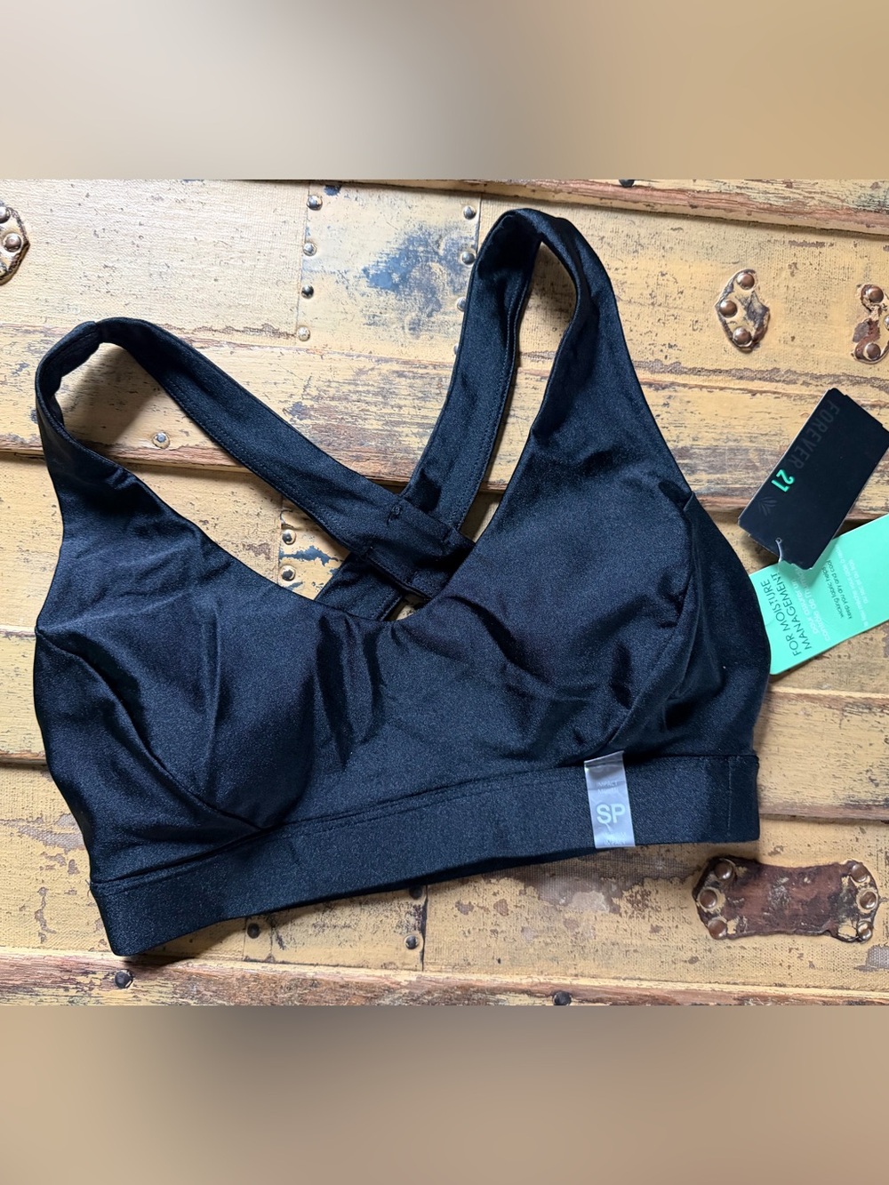 NWT FOREVER21 SPORTS BRA TOP YOGA GYM SPORTS BRA TOP BODYCON WORKOUT CROP TOP